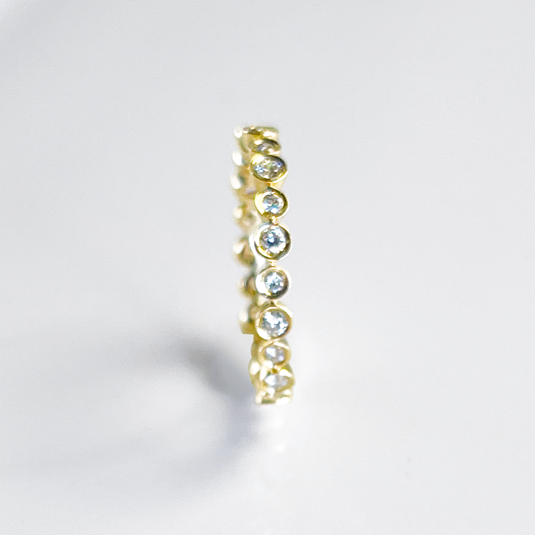 14K YG Round Diamond Band